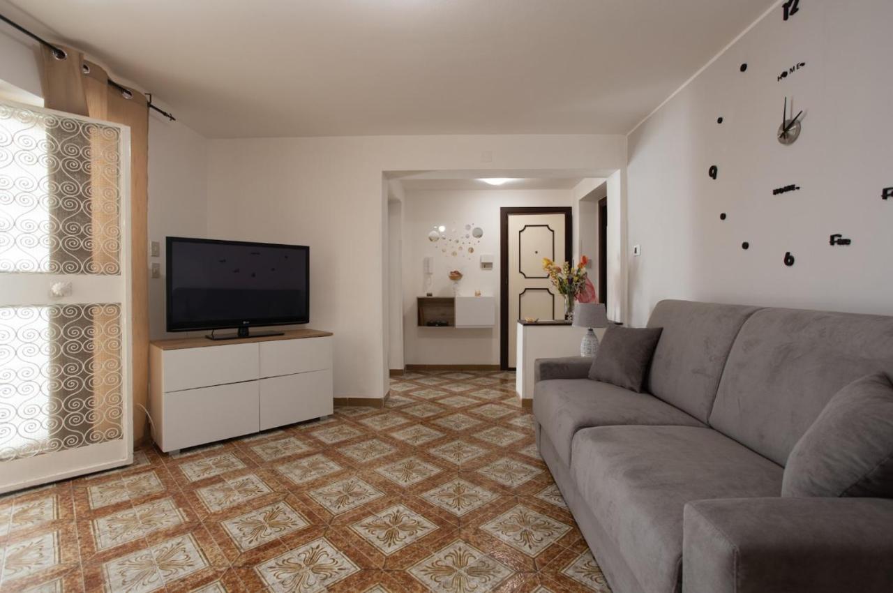 Casa In Villa A Mondello-700M Dal Mare 팔레르모 외부 사진