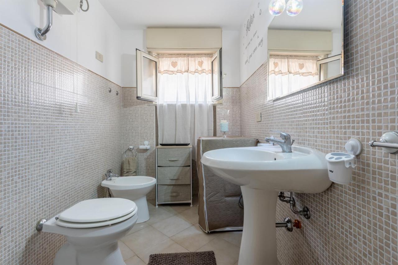 Casa In Villa A Mondello-700M Dal Mare 팔레르모 외부 사진
