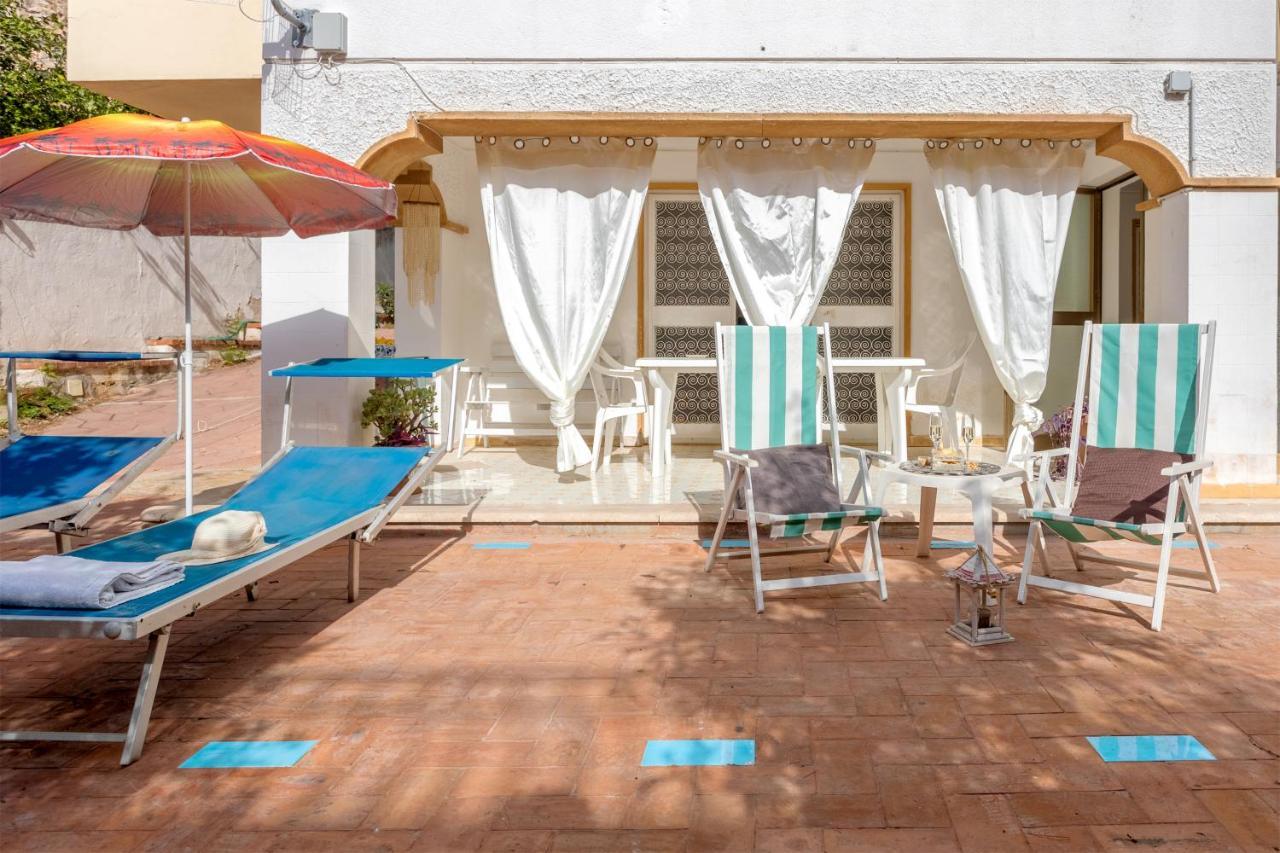 Casa In Villa A Mondello-700M Dal Mare 팔레르모 외부 사진